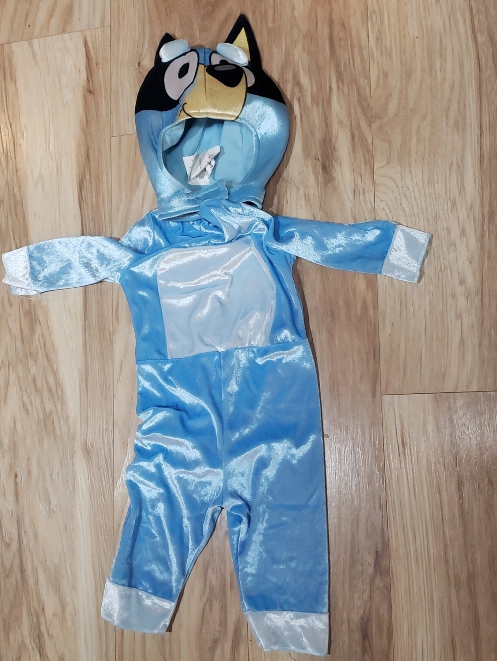Like New Bluey Costume 2t 3 Piece Face Hood Body Suit And Tail Soft Lightweight